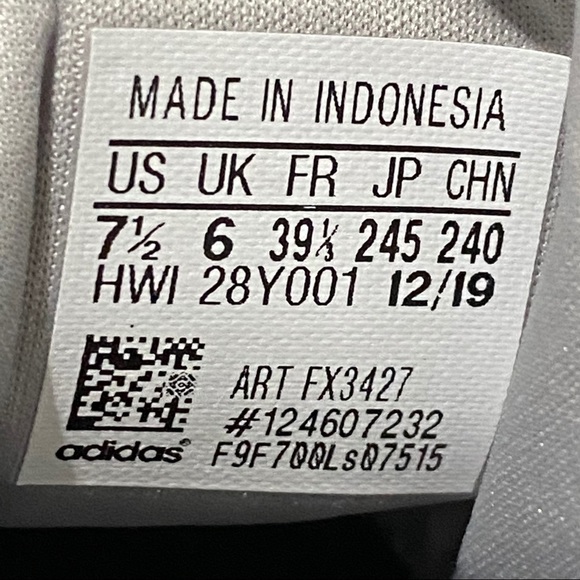 Adidas QT Racer - Picture 11 of 12